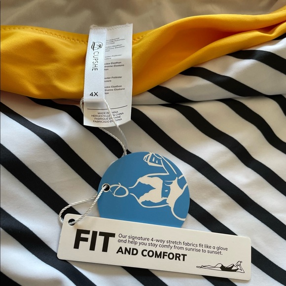 NWT Cupshe Swim Halter Bathing Suit - Picture 3 of 5